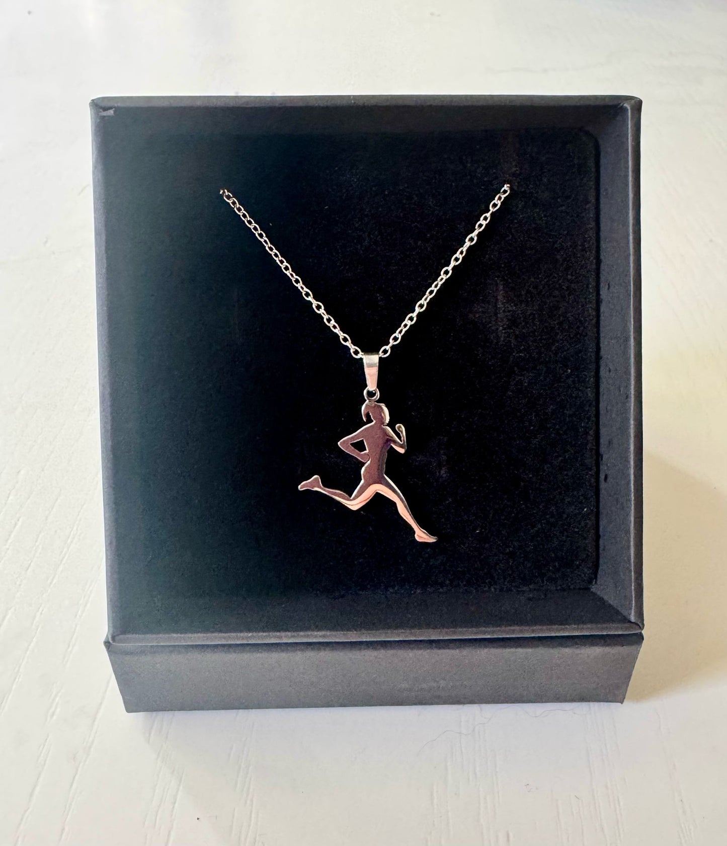 DBS Silver Runner’s Necklace