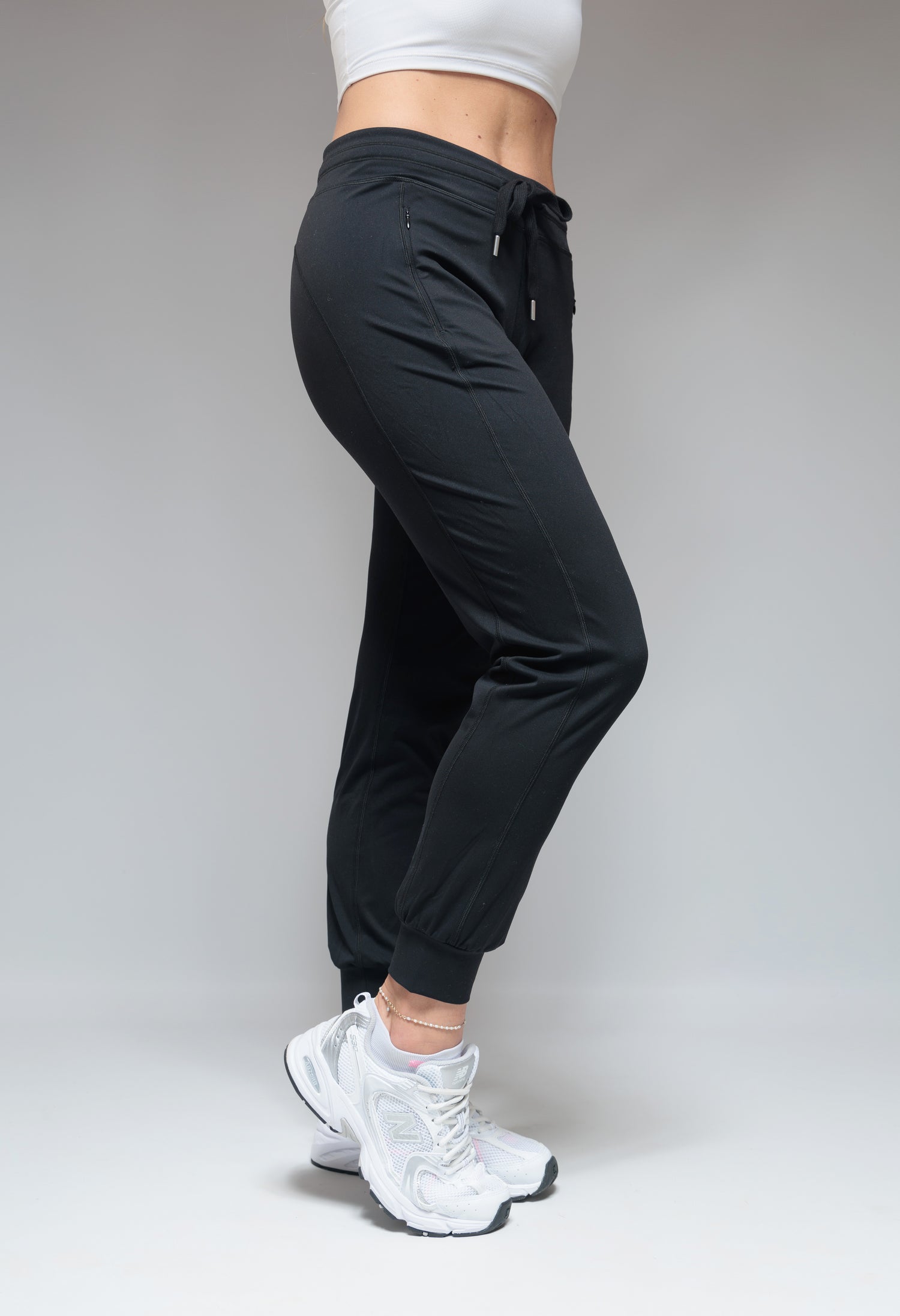 Leggings and Joggers – Designed By Sports